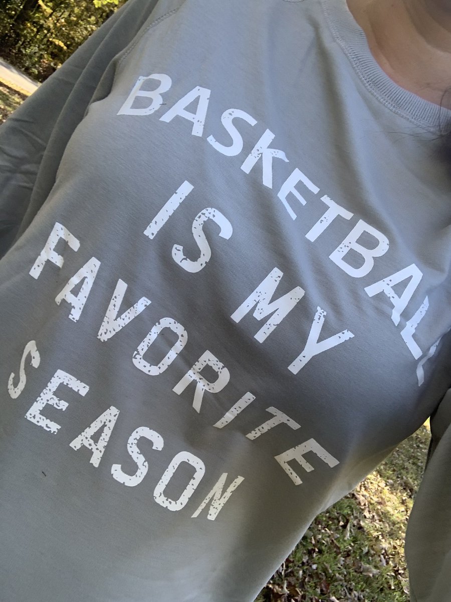 jenndillingham's tweet image. 7 Days till Falcons 🏀 season opener 💯 #hellzyeah #partyof5please #letseat @syblack831 @MeganMc4242