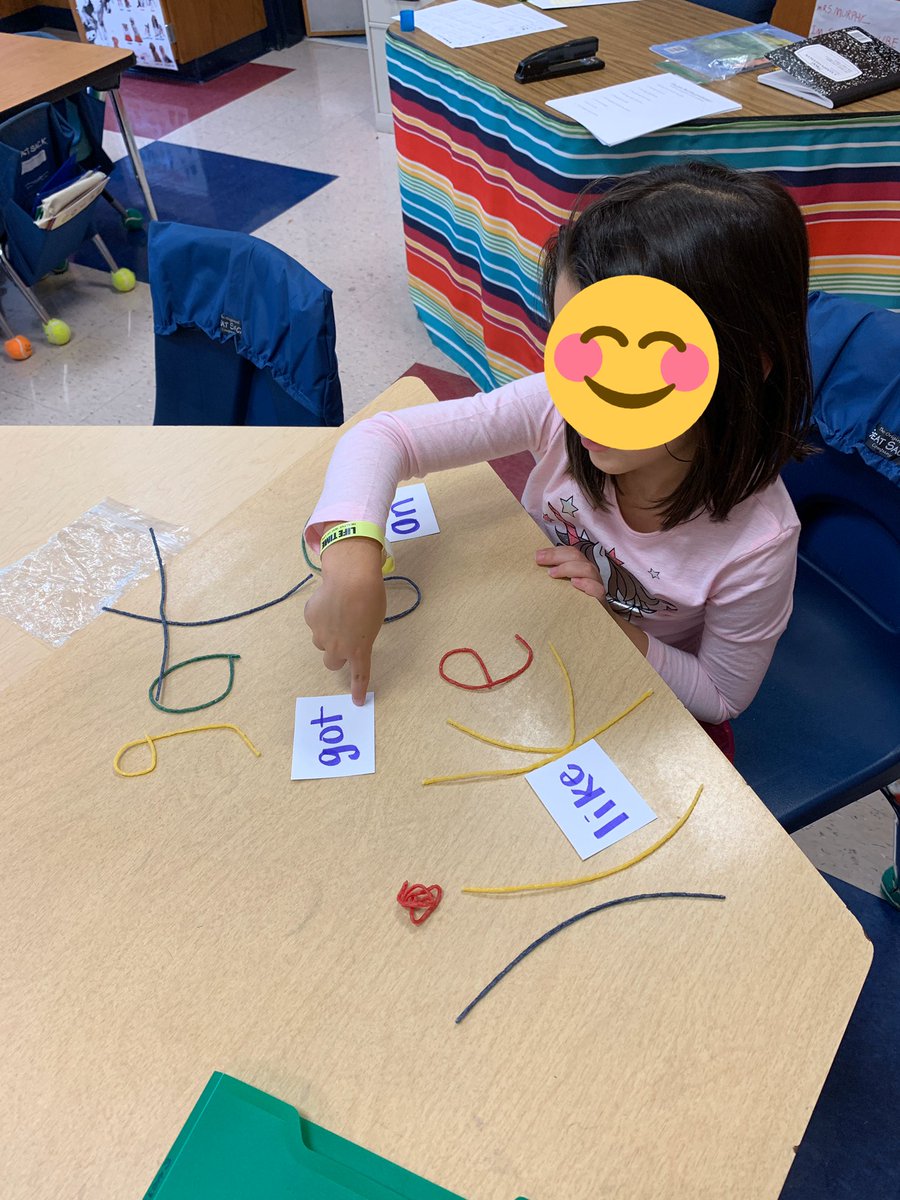MrsMurphy_Tatem's tweet image. Built #sightwords with wikki stix today during intervention time #LLI #leveledliteracyintervention #firstgrade @JFTatemES #tatemtigerpride @MrsHaney1