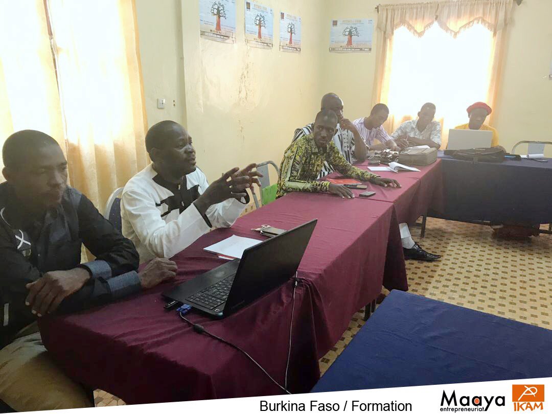 MaayaEntrepren1's tweet photo. Fin des 5 jours de renforcement de capacités des entrepreneurs culturels venus de 8 pays sur le concept ‘’Maaya Entrepreneuriat’’, une formation internationale organisée par la communauté des maaya entrepreneurs du Burkina Faso 🇧🇫.

#IKAM
#MaayaEntrepreneuriat https://t.co/xLeRnexRDa
