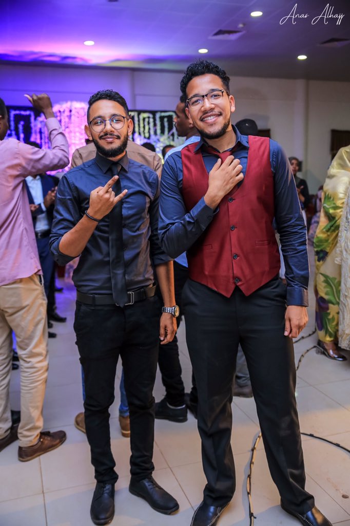moe__shady's tweet photo. #NewProfilePic First time taking pictures with my little brother...im so proud of him for being such a wonderful human.. https://t.co/wuhR8Eoibv