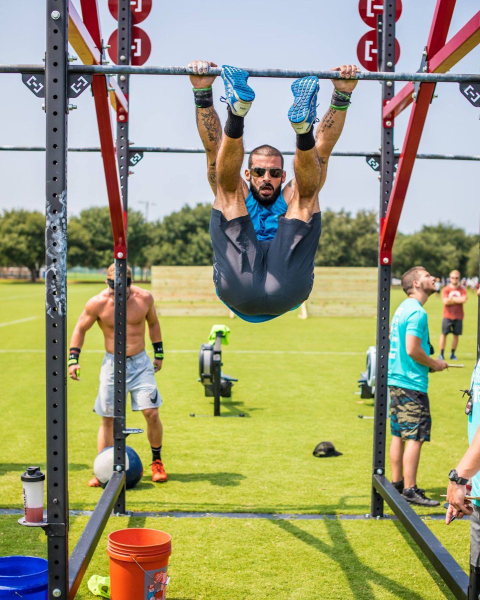 RISEOTHESOUTH's tweet photo. Which is harder 20.2 or our T2B workout from RISE 2016?
.
15 Minute AMRAP
2001m Row
AMRAP in Remaining Time
9 T2B
11 Wallballs to Target @ 10'  
.
Only 4 tickets left for RISE 2019, register today. Link in bio.
.
#RISEOFTHESOUTH2019 https://t.co/RjqKnILnOl