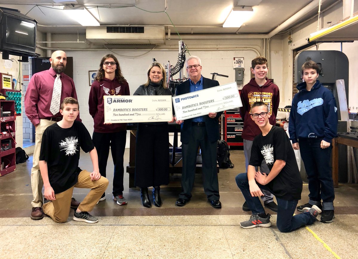 Roboworld_LLC's tweet photo. Yesterday, we had the opportunity, alongside @PhotonicsInc, to present members of the @RossRams1's Rambotics Team (@FIRSTweets FRC Team #3201) with a donation to support their 2019-2020 season! 

Best of luck this year, @rossrambotics! https://t.co/QpF4d3zwv0