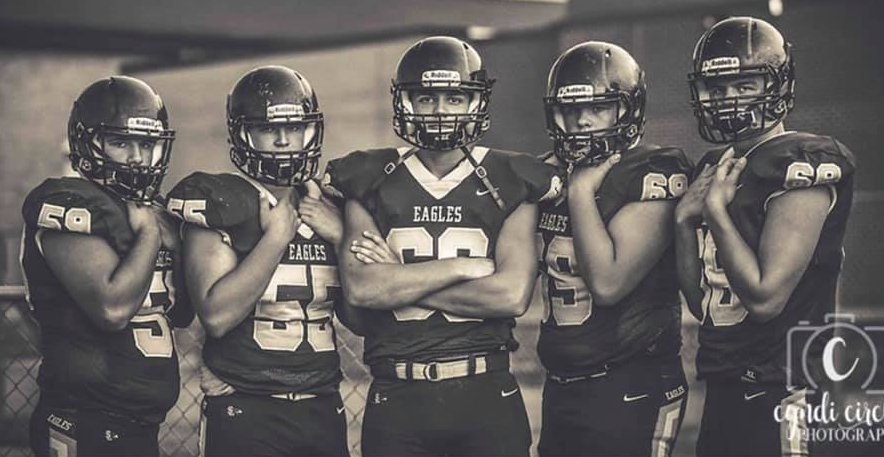 Not_CJ_Hamilton's tweet photo. Osage City myth; it's the pork mecca of Kansas......FALSE

Hogs :: Osage<SL offensive line 

So we're rolling in with a heightened #HogMentality and heard the boys in the trenches are gonna dress the part @Dalton_Risner66 
@DustinSwain00 @cpruyser22 @jacobwegner29 @CaigeCromer https://t.co/kwuv5EAB1g