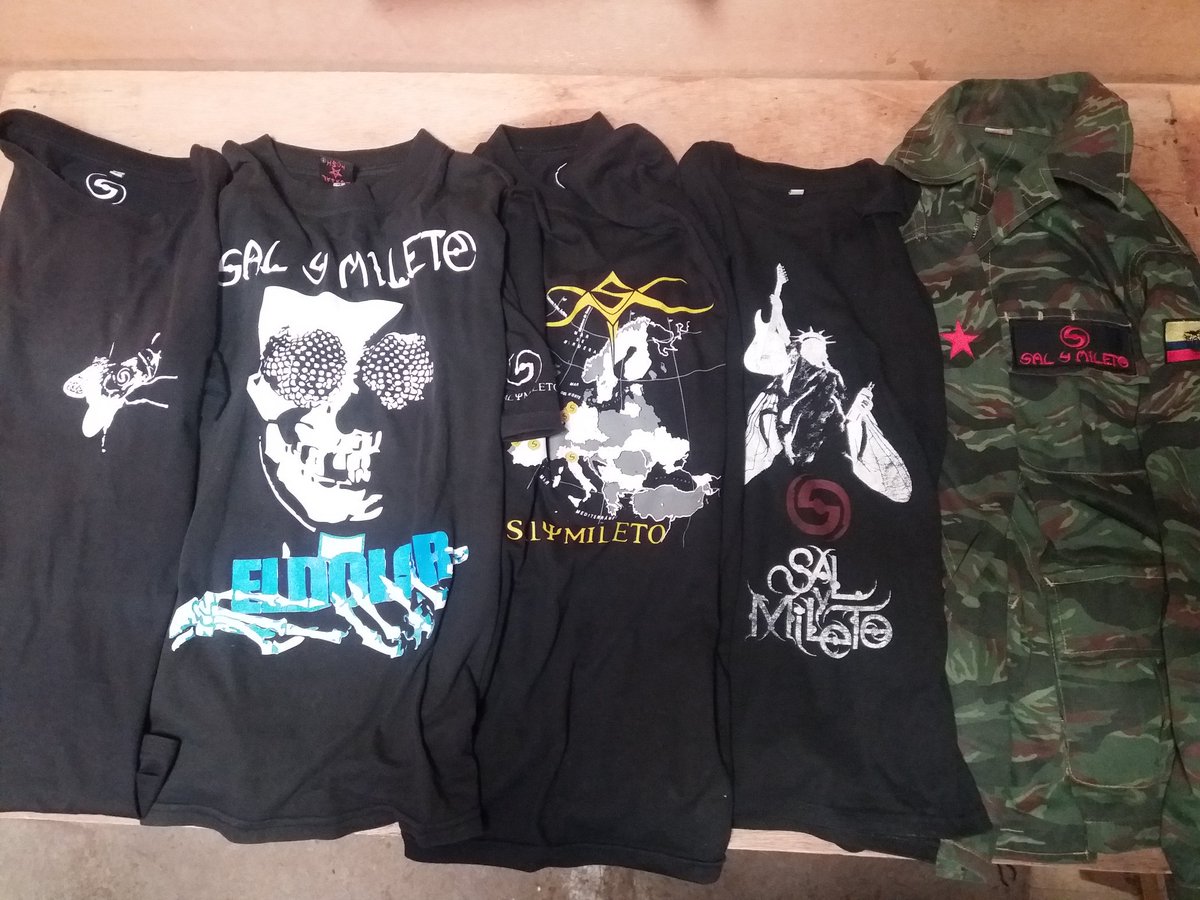 MiletoEc's tweet photo. 25 años de un Culto que se niega a morir, Feliz Aniversario Sal y Mileto, ¡¡SALUD!!
#SalyMileto #25añosSyM #SalyMileto25Años #BandaDeLosHornos #BandaCultoEcuatoriana #RockLibreEcuatoriano #MoscasDePlata #ShoCarajo #MúsicaEcuatoriana #Rock593 https://t.co/PWPERB0p3s