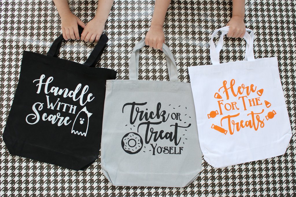 Get your own! 🎃😜👻
ow.ly/BN5p50wtwR6

#punny #halloweenpuns #trickortreattotes #diyhalloweencandybags #diyhalloweencrafts #diyhalloween #diytrickortreattotes #trickortreat #diyhalloweenbags