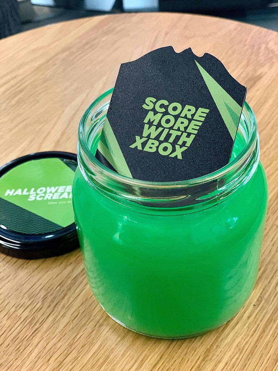 samuelofc's tweet photo. Who wants FIFA points? 🎃

RT + Follow to win one of our #ScoreMoreWithXbox slime jars that includes 12,000 FIFA points to use for Ultimate Scream 😱

Winner picked on Tuesday https://t.co/VePFm0XfFZ