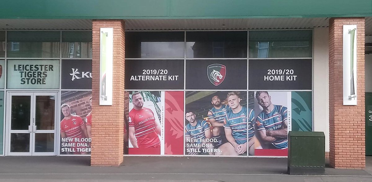 Happy Friday! Heres some photos from <a href="/LeicesterTigers/">Leicester Tigers</a> latest kit launch, we printed and fitted out the shop. ⚽️🐯 #print #largeformat #vinyl #largeformatprinters #leicestertigers