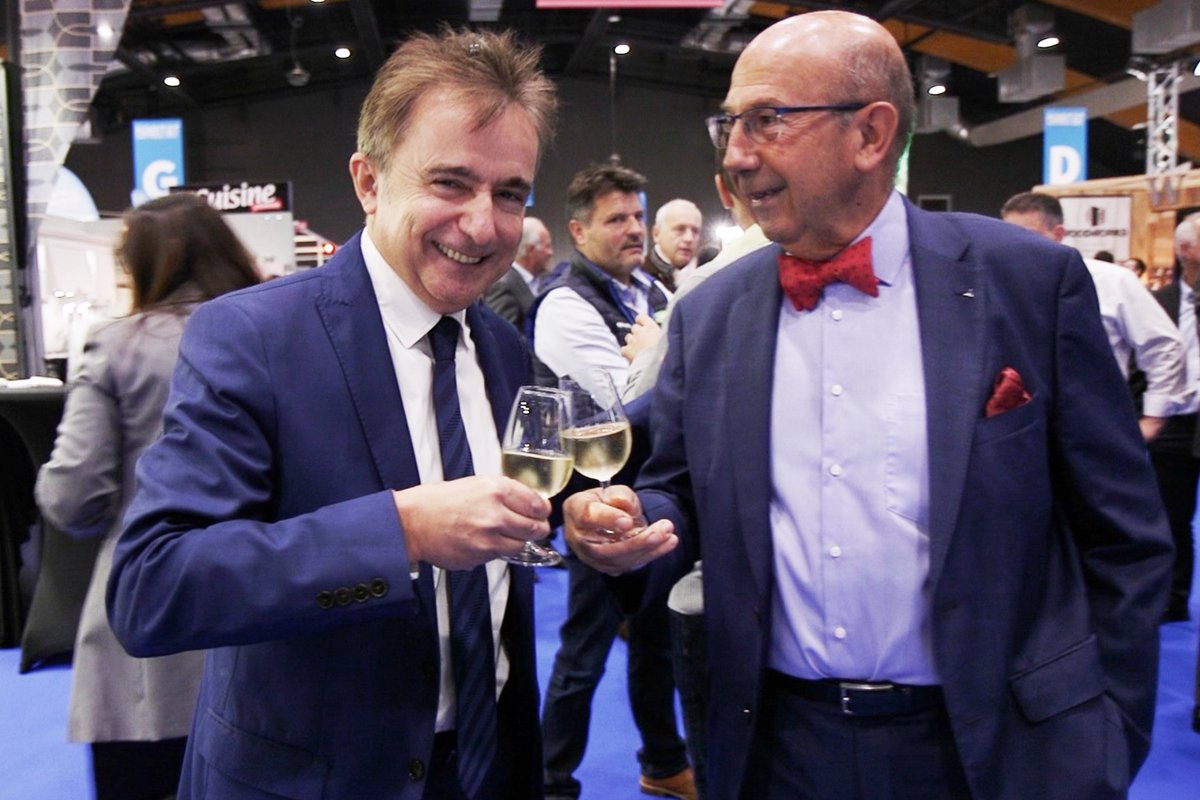 _Villadim's tweet photo. #VILLADIM donne un nouvel élan à la marque #BARRACO. Retour sur le cocktail de lancement au salon de l’habitat de #Tours. 

https://t.co/NLdMY6GdAq

#barraco #tours #constructeur #maison #CocktailDejeunatoire #RenouveauDuneMarque https://t.co/TGBJxxPIee