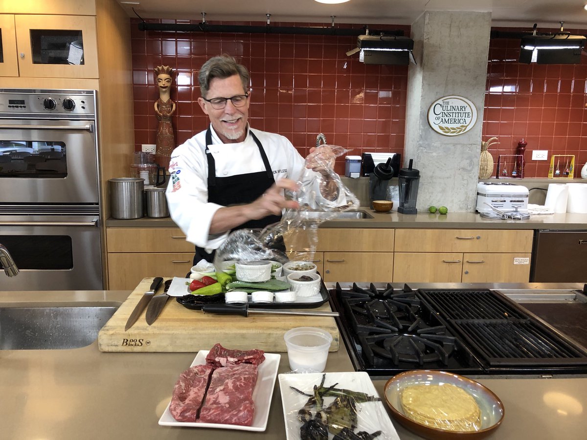 I have never been so captivated by a story about a taco. Chef Rick Bayless can transport you to the streets of Oaxaca as he prepares the pasillo de humo (smoky corridor) taco. #Arriba19 <a href="/Rick_Bayless/">.</a>