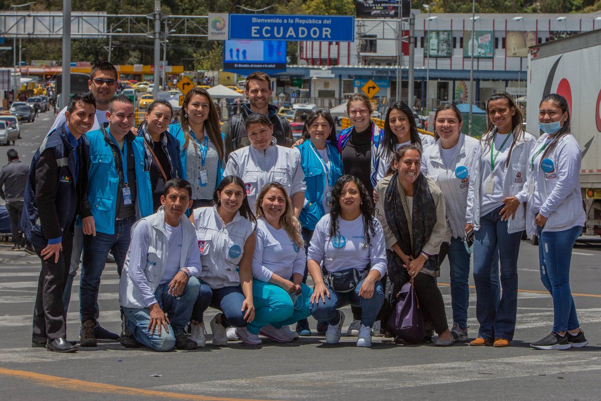 Hoy en Ipiales, frontera Colombia-Ecuador afianzando lazos de trabajo con <a href="/StatePRM/">Bureau of Population, Refugees, and Migration</a> <a href="/AlcaldiaIpiales/">Alcaldía de Ipiales</a> IPS Ipiales #Empoobando <a href="/FProinco/">Fundación Proinco</a> <a href="/ICBFColombia/">Bienestar Familiar | ICBF</a> <a href="/MigracionCol/">Migración Colombia</a> y la Secretaría de Educación para responder a las necesidades de las niñas y niños migrantes. #AnteTodoSonNiños