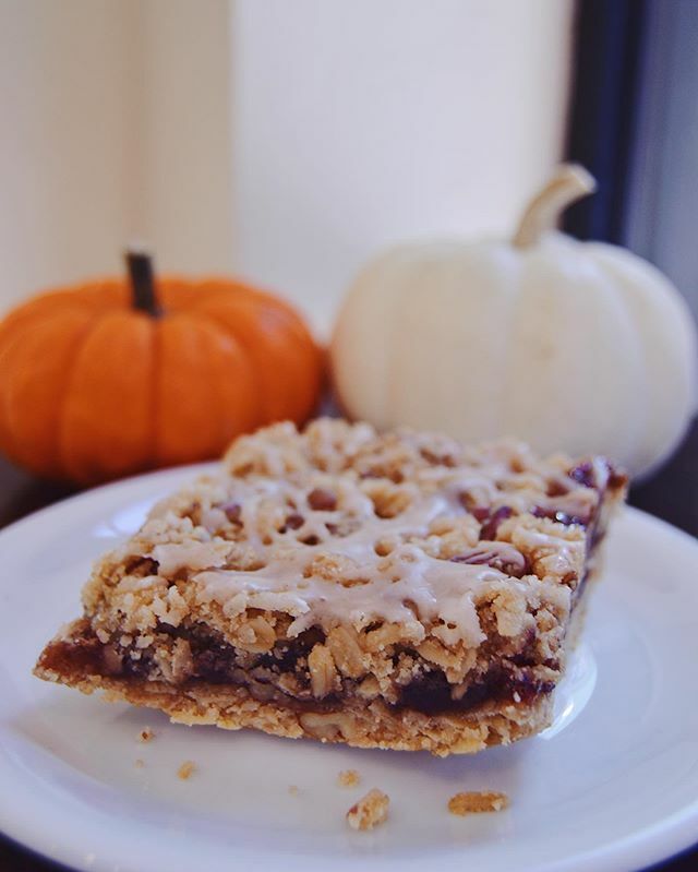 This perfect autumn day calls for a gluten free granola bar!🍂 #glutenfree #granola ift.tt/2BoAeP9