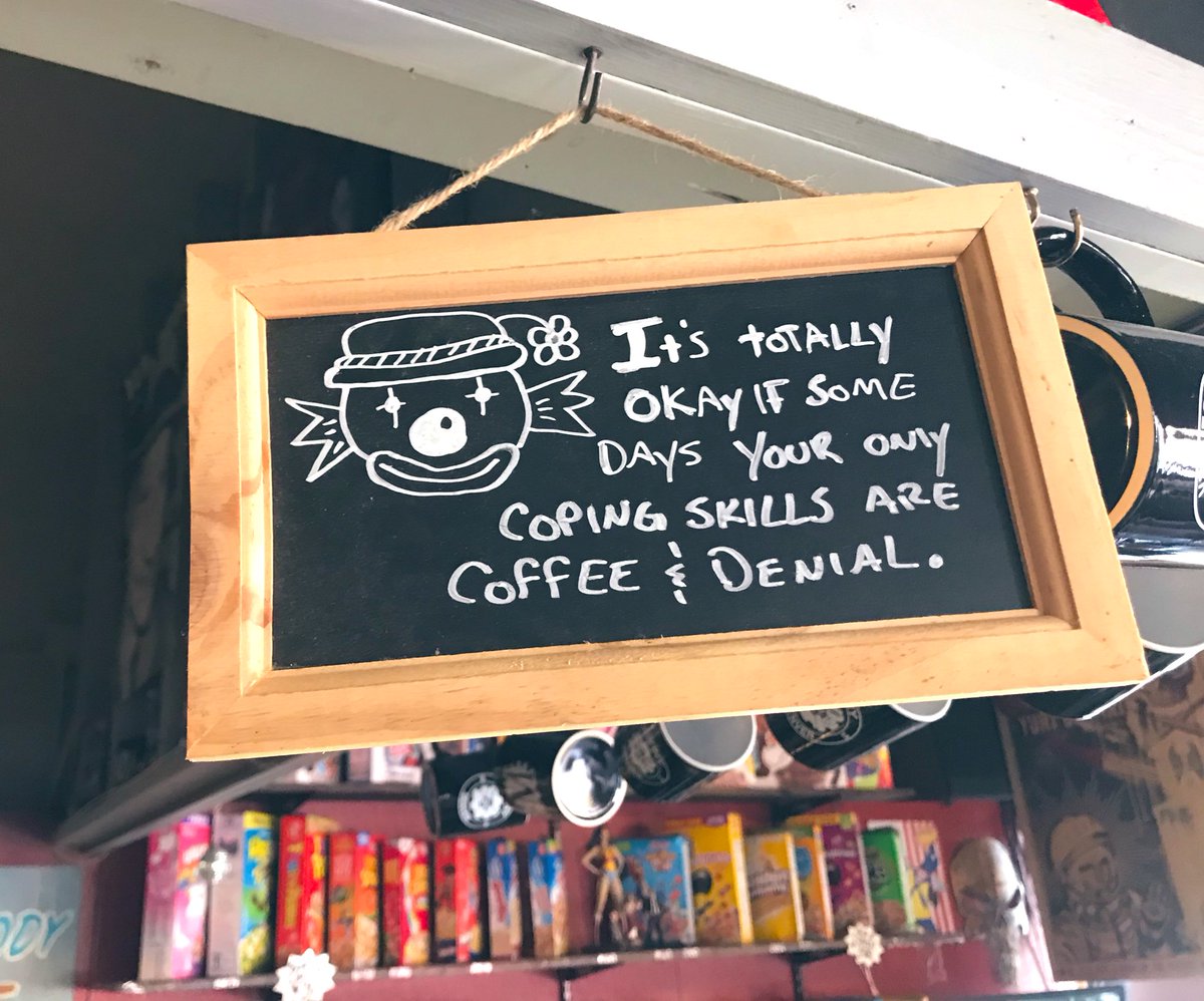 ana_reyrey's tweet image. #CoffeeContent 🤡☕️🤡