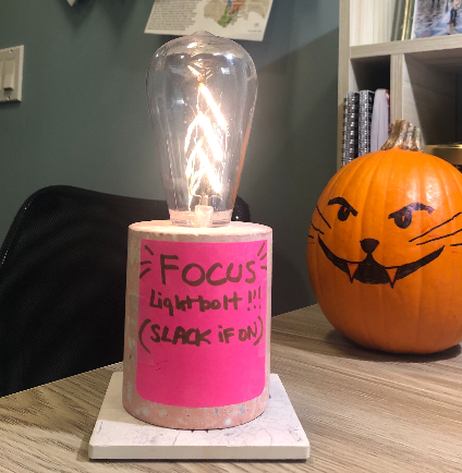 mariyav_phd's tweet photo. So i was listening to this podcast & realized I do a little "indistractable" trick of my own! Meet the FOCUS lightbulb! ๐กIt signals to students that i'm in a middle of a time-sensitive task :D https://t.co/YQIFI8iBQ7 via @UserDefenders #indistractable #focus #phdlife https://t.co/2uOjIJfImj