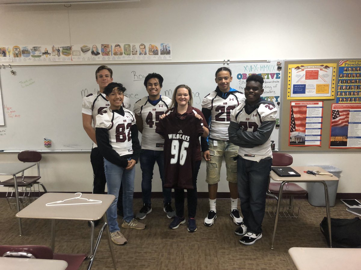 Congratulations to Ms. Dyer and Ms. Weatherby on being our Whitehouse DUB Teachers of the Week! <a href="/WhitehouseISD/">Whitehouse ISD</a> <a href="/CoachMarcusGold/">Marcus Gold</a>
