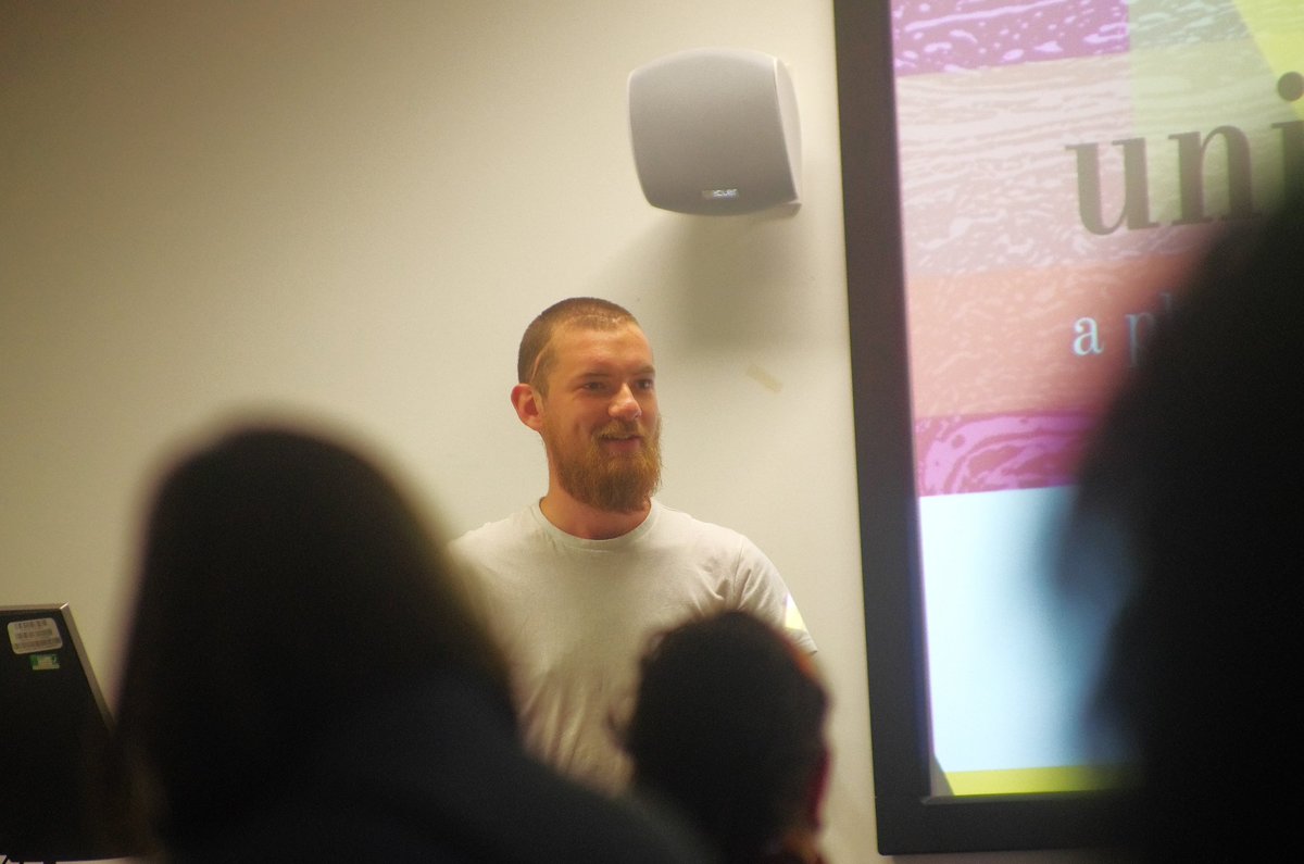 here are some more pictures! 

#poetry #speaker #words #motivational #inspirational #dorset #Bournemouth #digital #arts #ideas #creatives #spokenword #friday #firstevent #bomofestival <a href="/imjones13/">Ian Jones</a> <a href="/bournemouthuni/">Bournemouth Uni</a> @saraheasycurry @HashtagChandy <a href="/digipigz/">Digipigz</a> <a href="/BPCollege/">Bournemouth & Poole College</a> <a href="/Extib/">Extibaliz Zuñiga</a>