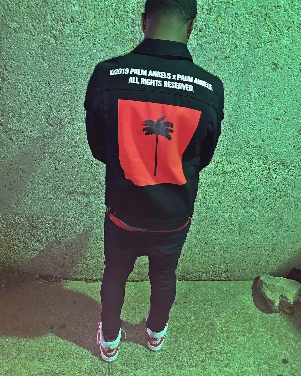 CEO_PESO's tweet photo. Spent a rack on the jacket fck if ion match it . π₯ #PalmAngels πΌπ #2paid #TSUHC2K19 https://t.co/BCaeSpHdvt