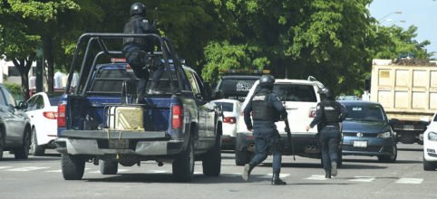 #Video | Fue “intimidante” la fuerza que mostró el Cártel de Sinaloa, que presionó para liberación de Ovidio: Reveles http://ow.ly/JVEM30pJZE3