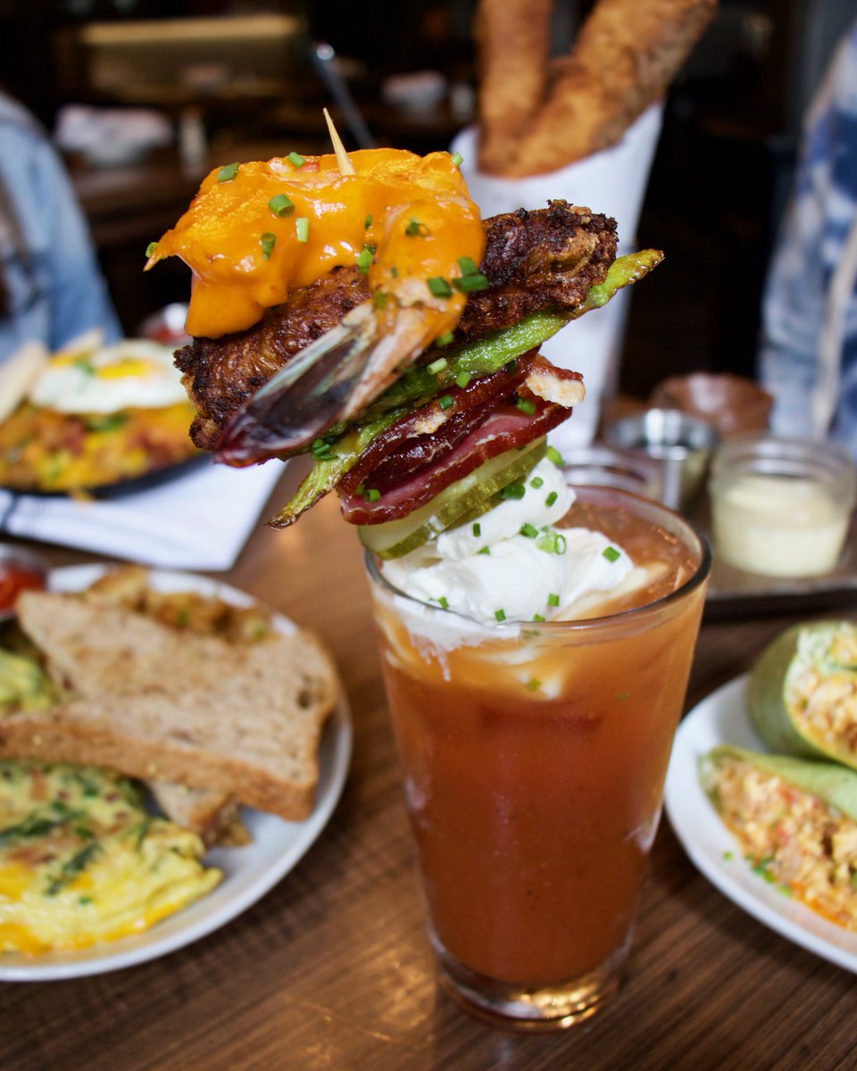 Blood type: Spicy. 🌶 #SundayFunday #BloodyMary #Sunday #BrunchGoals #Brunch #Drinks #Chicago
