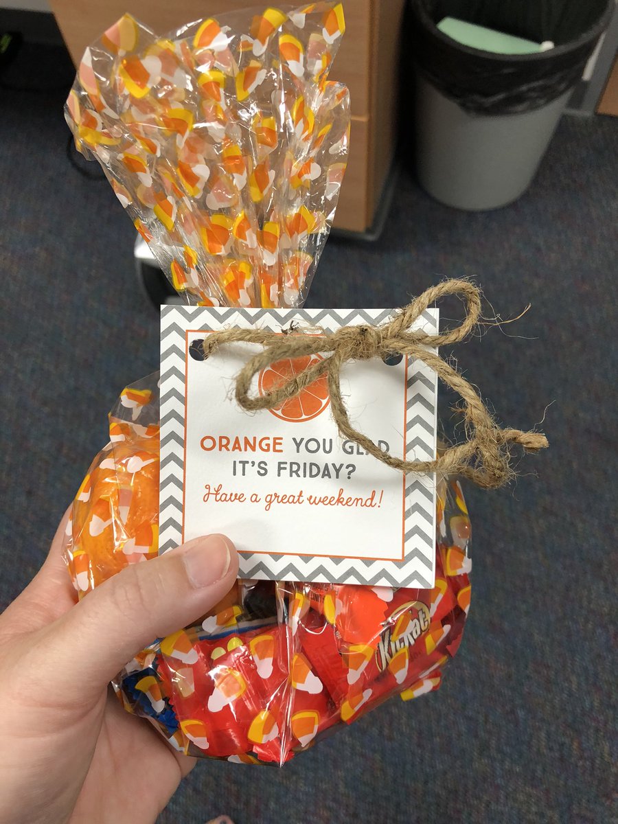 HooperCounselor's tweet photo. Thank you @ShelliMangum and @chawkcyfair for the Friday treat!!! It was so thoughtful! https://t.co/TvicMJl0Z9