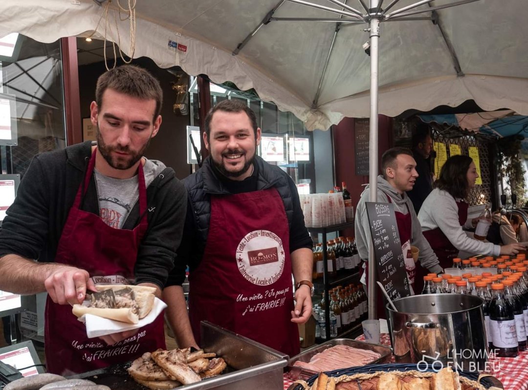 L'Homme en Bleu tweet media