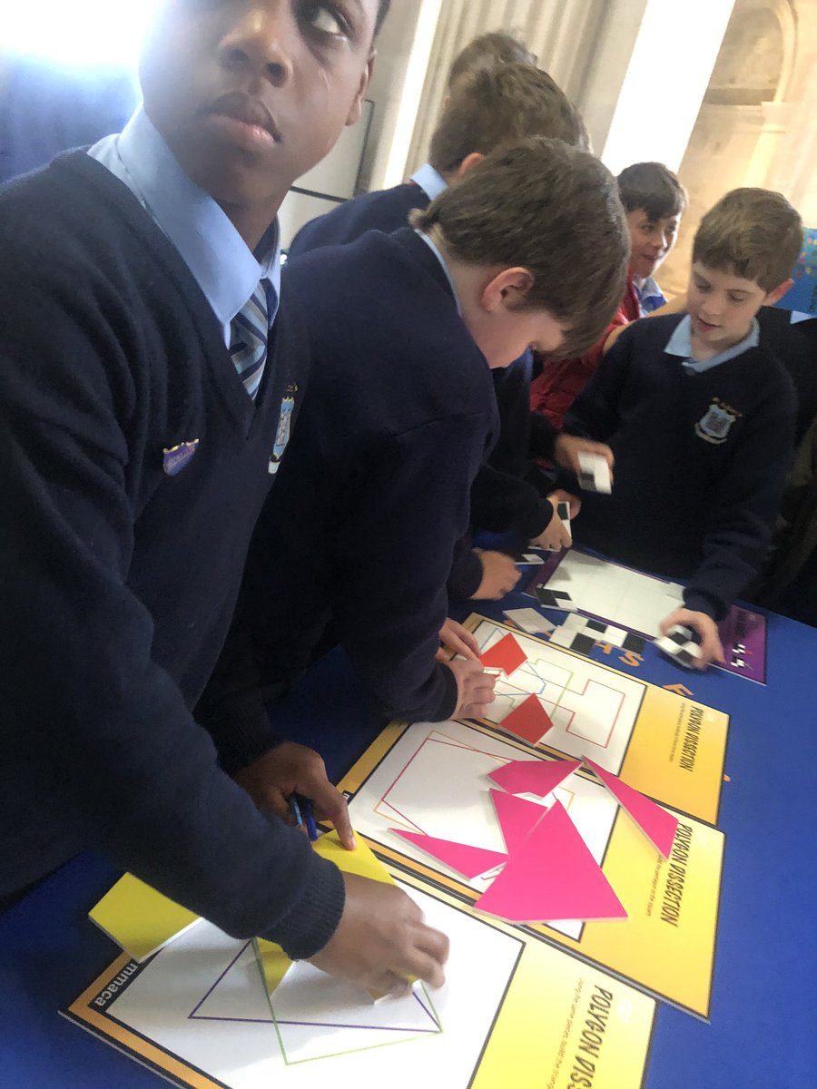 StAudoenStudent's tweet photo. Great time exploring maths in @DublinCityHall with @mathsweek https://t.co/qdWGB7M9fd