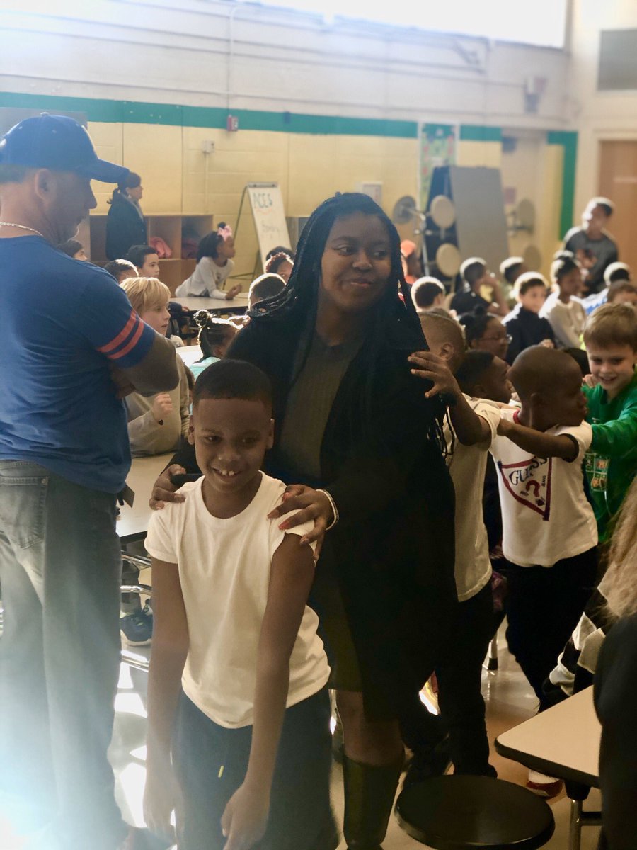 GCSNewTeachers's tweet photo. @GCSNewTeachers and @HighPointU PREPARE member Kimberly Bishop dances in a conga line as part of a #HispanicHeritageMonth celebration @JonesElemGSO today! Have a great weekend everyone! @ron_luciano @LCarrEdM @taperkin #GCSIgniteTalent https://t.co/napaIUfApD