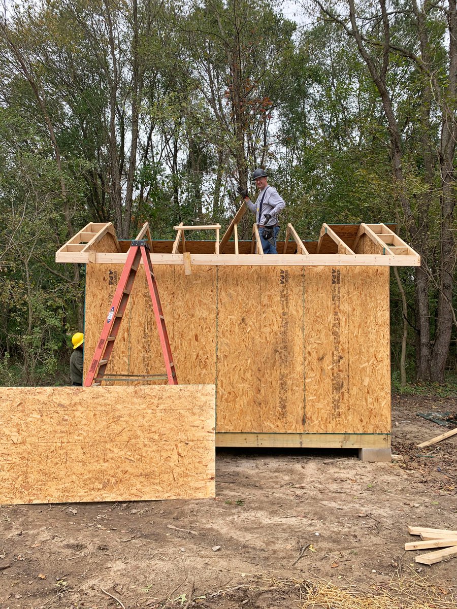 ByceAssociates's tweet photo. The Byce Team had an amazing time yesterday volunteering with @HabitatKazoo! Thank you for the opportunity to serve our Community!

#ByceAssociates #HabitatforHumanity #DiscoverKzoo #Volunteer https://t.co/DUZMbbtv9N