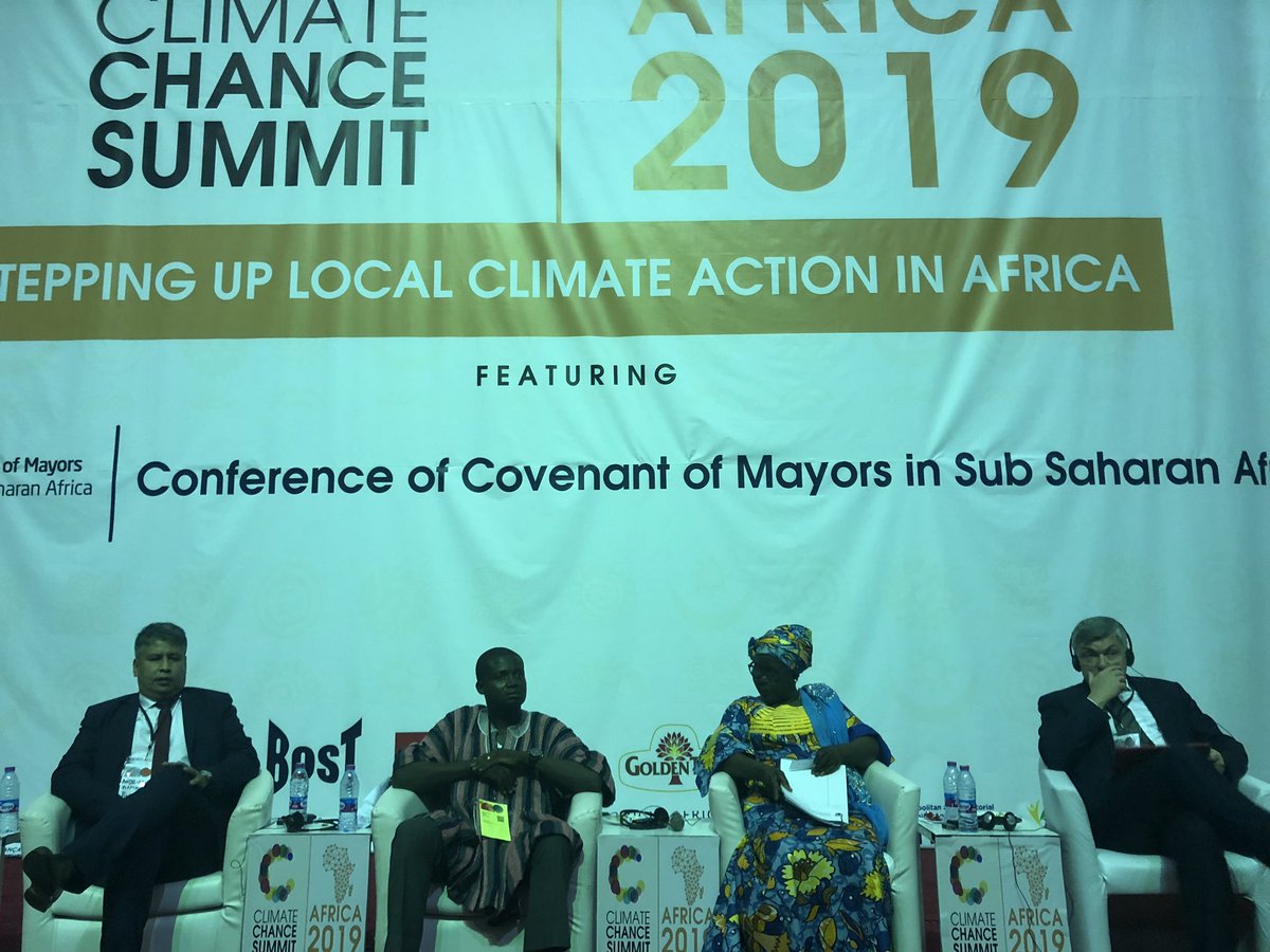CoMOSSAfrica's tweet photo. The closing ceremony of #ClimateChanceSummit begins with The Declaration of Accra which addresses access to finance, bottom up from Locally Determined Contributions visit the https://t.co/hrJSDjGUWX to see Declaration. @UCLGAfrica @ICLEIAfrica @Mayors4Climate @MayorAdjeiSowah https://t.co/U63deUp6wJ