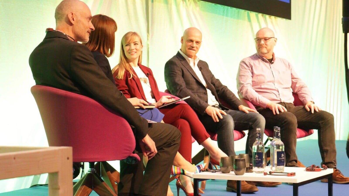 S3Advertising's tweet photo. Fantastic to have been invited along to #WPHC19 today, as #TeamS3’s very own @becky_campbell2 took to the stage for a panel discussion on the potential of data.

🗣 A great opportunity to share the successes of our @helpmequitwales campaign. https://t.co/Yj0oI9S4Wo