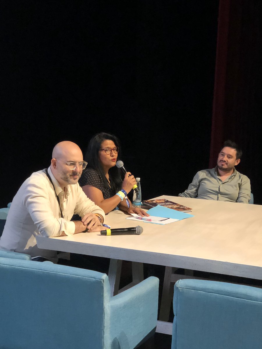 Gran mañana en #OficiosCulinarios con las Mesas: De Oficio, Jefes de Sala, Queseros, Panaderos y Enólogos. En <a href="/ForumImperial/">Forum Mundo Imperial</a>