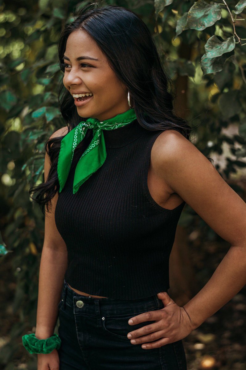 MEET THE CLEFS! Meet Roneth! Roneth loves Cheez-Its, her favorite TV show is Dance Moms, and if she could meet one celebrity, she would meet Pitbull because her pump up song is “Fireball”! Come meet Roneth and all the other Clefs at our concert Nov 1 at 7:30 in the Circus Room!