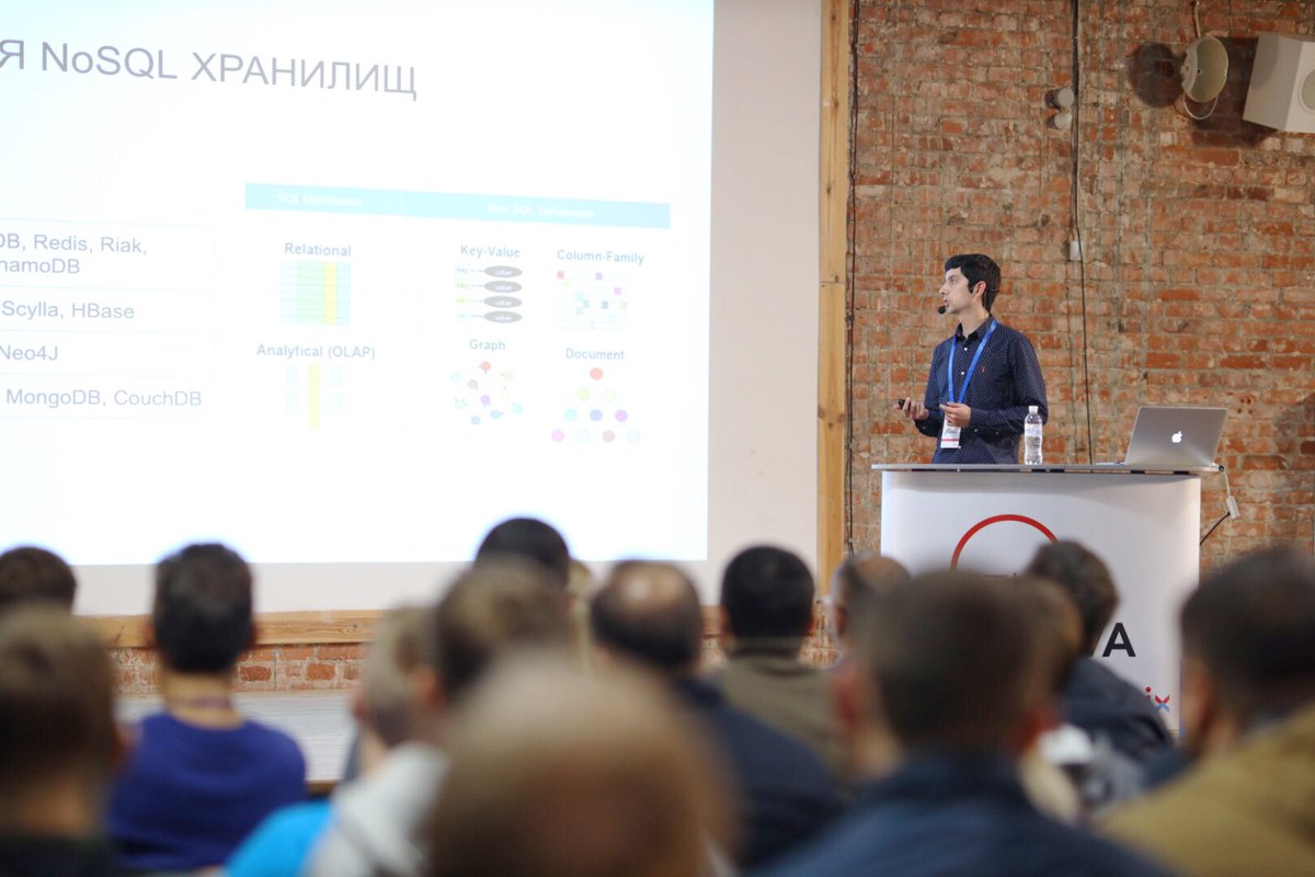Think_Java's tweet image. Антон Семаник читает второй доклад “Выбираем Apache Cassandra в качестве NoSQL хранилища для своего приложения”
Кратко говорим о том, что такое NoSQL и какие есть варианты, если вы хотите такое хранилище у себя в приложении.
