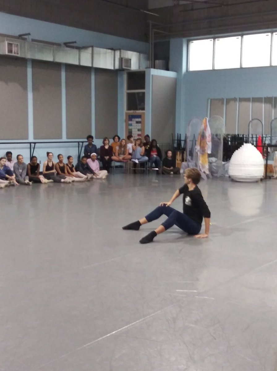 ASFA-CW/DANCE/VISUAL-ARTS: Collab! asfa-cw.org/2019/10/15/asf…