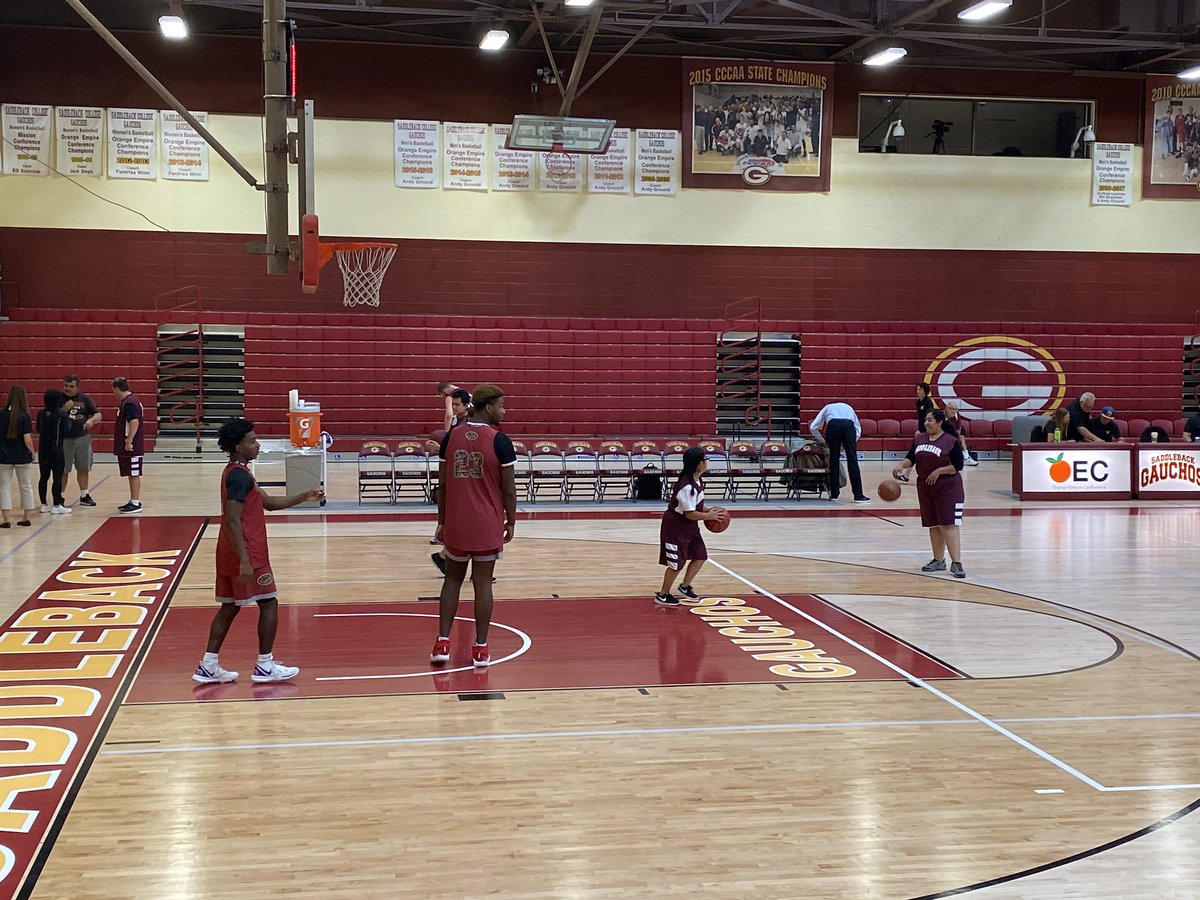 THHSUnified's tweet photo. FIRST @esperanzaeagles and @SaddlebackColl Unified Basketball game!! Excited to celebrate and support inclusion, acceptance, and Unified as we grow and expand to the college level! @SVUSDSchools @SOSoCal #choosetoinclude #wearesosc #playunified https://t.co/fTxnx4k5p9