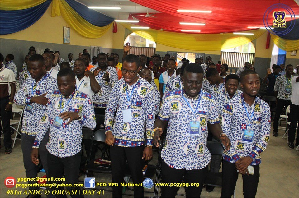 AkuapemY's tweet photo. Akuapem Delegates praying at the 2019 National YPG Conference
#AkuapemPresbyteryYPG
#ToKnowHisWillAndToDoIt
#ServiceAllTheWay https://t.co/LtIsBgjZcB