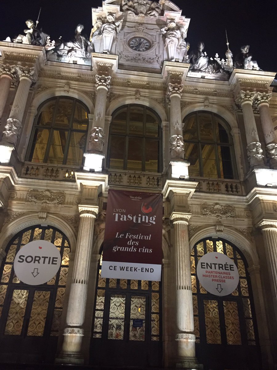 Rendez-vous demain pour #LyonTasting au <a href="/palaisbourse/">Palais de la Bourse Lyon</a>  pour  la 3ème édition. Plus de 300 grands vins à déguster !