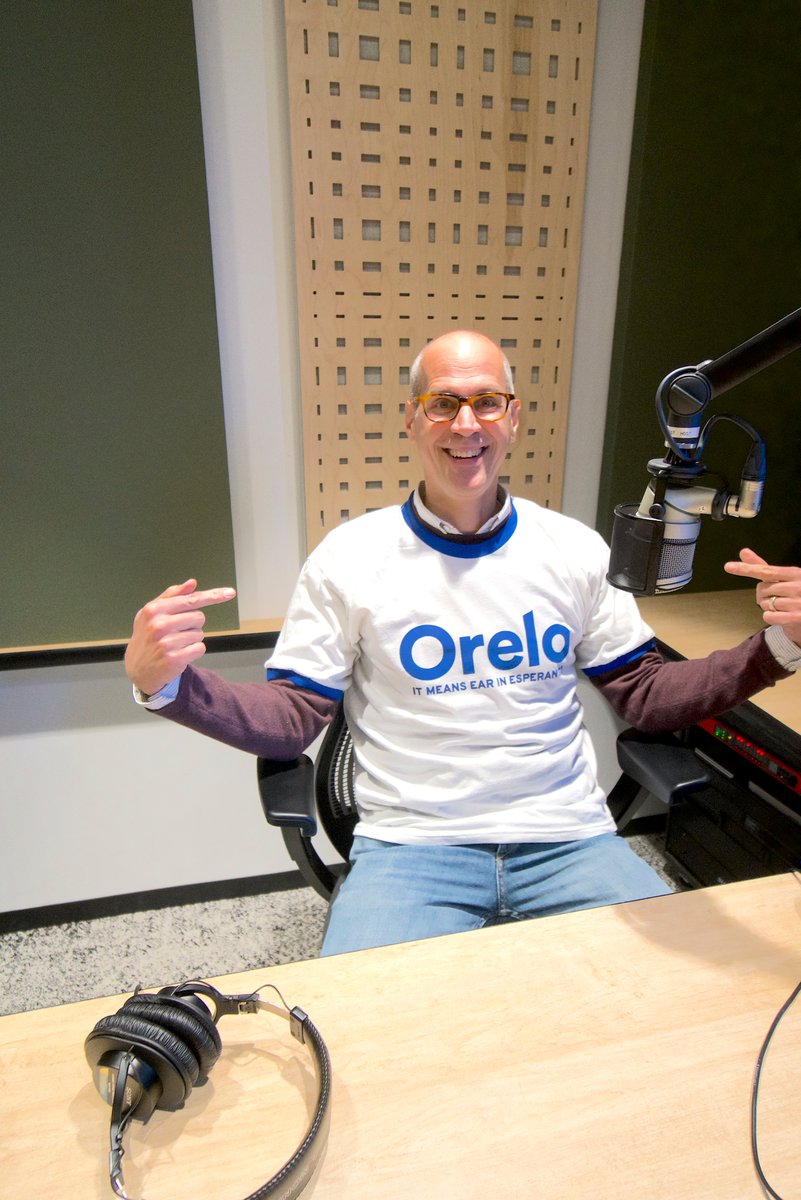 Gimletmedia's tweet image. As we say goodbye to the podcast that started it all, we wanted to give something to our fans—vintage ORELO t-shirts! (It means ear in Esperanto.) Modeled here by Gimlet’s own @abexlumberg. To enter for a chance to win, retweet this pic with your favorite @podcaststartup moment.