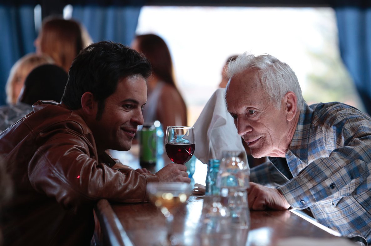MondayAt1101AM's tweet photo. Things are not as they seem with seemingly friendly bartender #LanceHenriksen in this thriller #MONDAYAT1101AM Watch on Amazon prime. https://t.co/zzI6wrGpG2