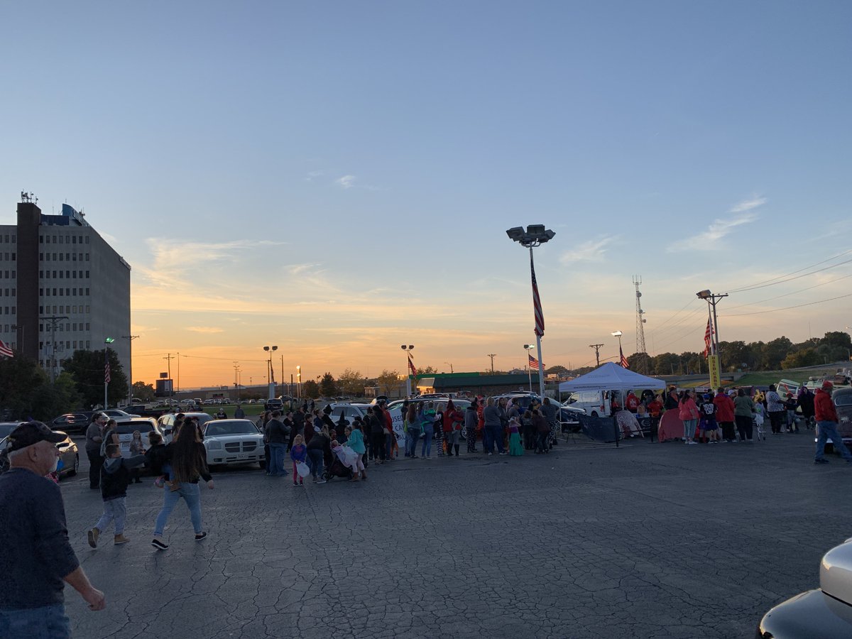 CDAutoDirect's tweet image. Thank you to everyone who came to our Trunk or Treat last night!