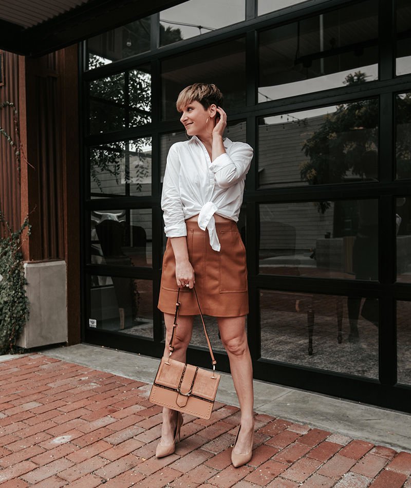 I asked some of my favourite fashionistas to share with us their best tips for getting out of a #fashion rut - here's what they had to say: bit.ly/FashionRut

<a href="/ms_beltempo/">Alyssa Beltempo</a> <a href="/a_classy_fash/">Kristen Jones</a> <a href="/byerinelizabeth/">Erin Elizabeth</a> @relmstyle 

#fashionblogger #styletips #fashiontips #styleblog