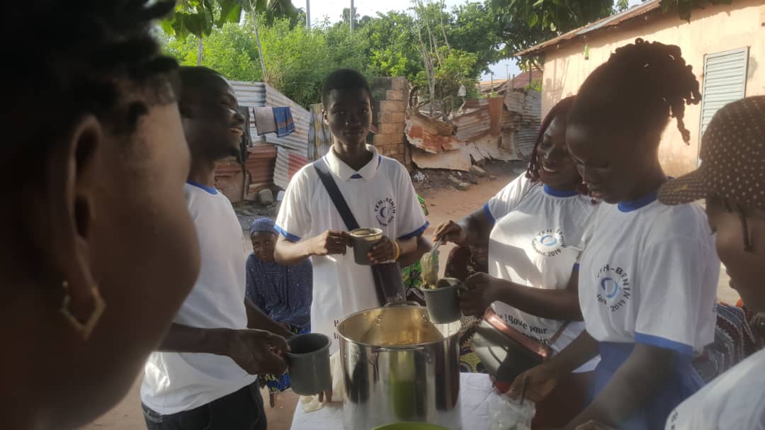 YEH_BENIN's tweet photo. #JourneeMondialedelAlimentation #DroitalAlimentation #YehAction #RepasCommunautaire https://t.co/ujWlYTKYLn