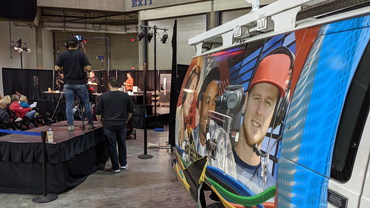 BatesProduction's tweet image. At the Tacoma dome for the second day of the holiday food and gift festival. Our @BatesTechnical #broadcastingvideoproduction #students getting Hands-On training and live streaming Puget sound area chefs.  #handsonlinelearning #batesBVP