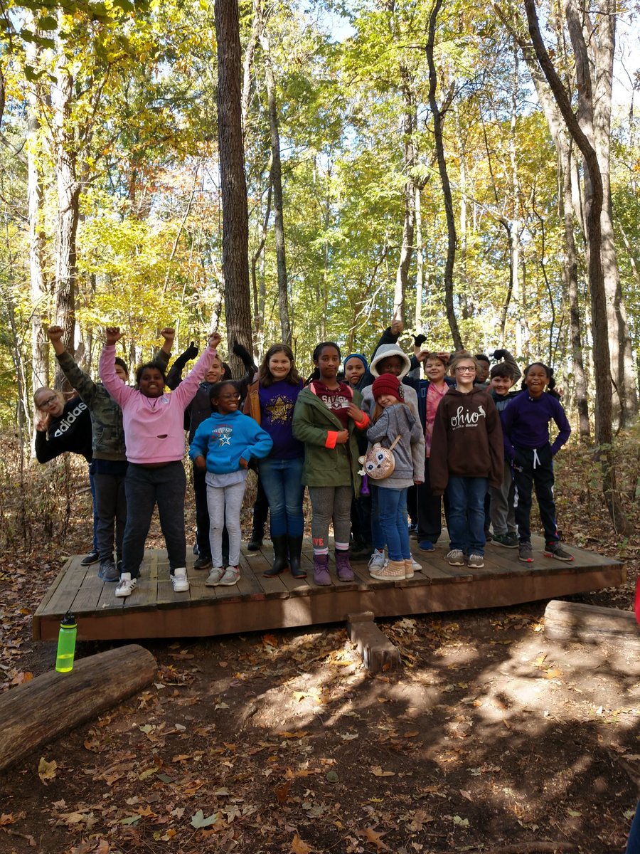 MrsT_SUES's tweet photo. Summit's fourth graders had an awesome time at camp. It was a wonderful time of team building.(archery, rocket making, stream study, flying squirrel fun, ...) #Summitstem #Reynproud https://t.co/WZuZ4kXCIX
