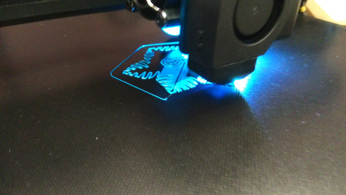 Plas3D's tweet image. Already, back in action. First layer is indeed important, let see how it turns out. #plas3d #backinaction #whatareyouprinting #firstlayer
