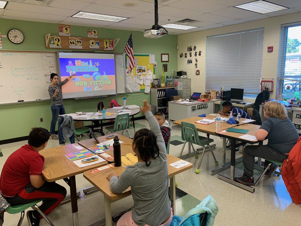 KenmoreMs's tweet image. This morning I taught the kids about  Fact vs. Fiction. Subgenres coming up in the next few weeks and then the kids will select their focus for creative writing! So far they are loving it! Go Super Kids! #languageiseverywhere @KMSEurith @APSVirginia @APS_SLPS @APSKenmore