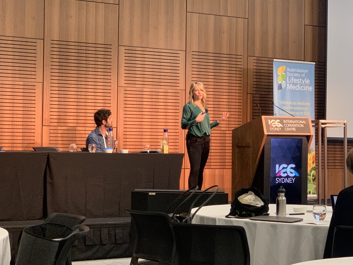 Health coaching for #lifestylemedicine and #behaviour #change <a href="/shivaunconn/">Shivaun Conn</a> and <a href="/simon_rosenbaum/">Simon Rosenbaum</a> taking us through a practical workshop at the <a href="/ASLMLifeMed/">Lifestyle Medicine</a> conference #health #mentalhealth #physicalhealth