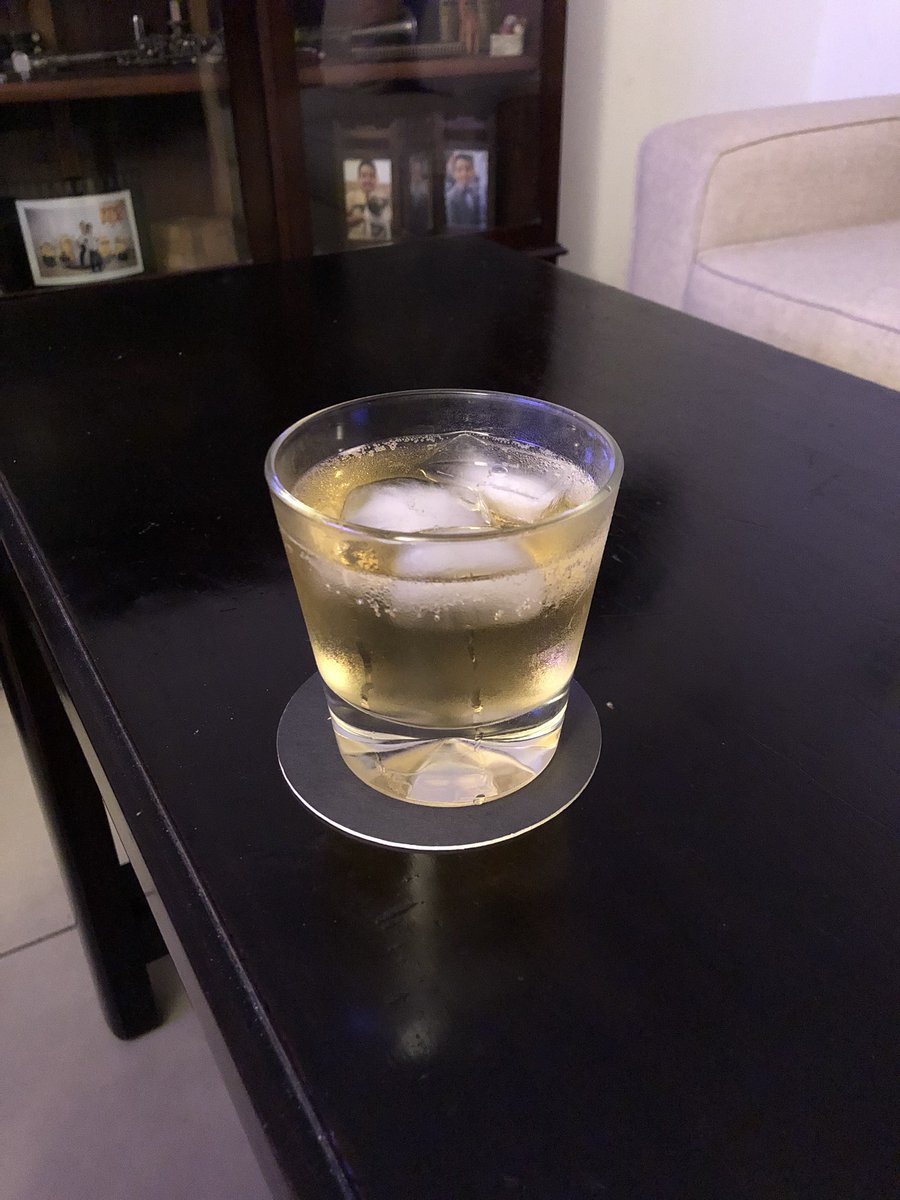 fdlv110's tweet photo. Ya es hora? Salud! 🥃 #NextManUp #OrgulloYankee #PinstripePride ♥️🔥💣⚾️🧨💥💪🏼 https://t.co/sBGsZy2fy7