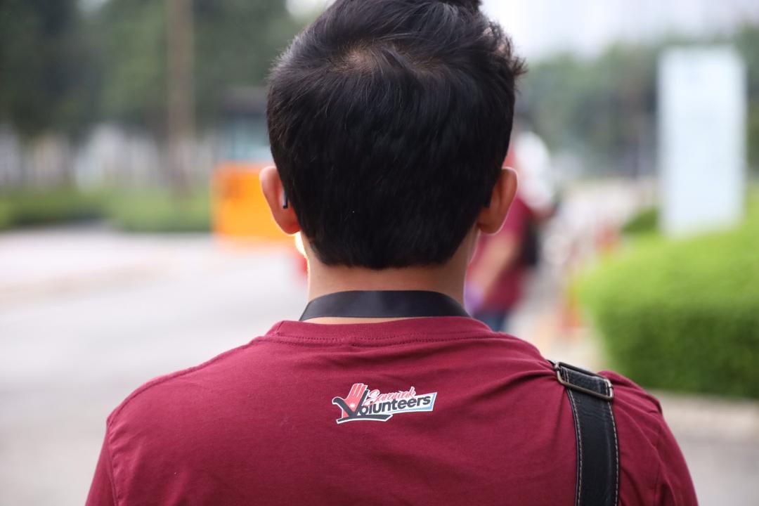 SwkVolunteers's tweet photo. Sesi pendaftaran para pelajar IPT di kaunter pendaftaran 03.
Do follow: @lanberambehanaksarawak2019 & @sarawakvolunteers
#LBAS2019
#Sarawakvolunteers
#AnakSarawakdimanamana https://t.co/KuHjAJy2vg