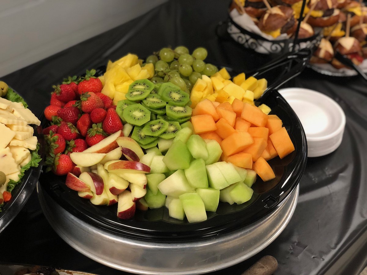 TCTCMarketingEd's tweet photo. Beautiful job Marketing students, helping to prepare food for the @tctchome Advisory Meeting last night.  #capsnap https://t.co/guOjFQLns1