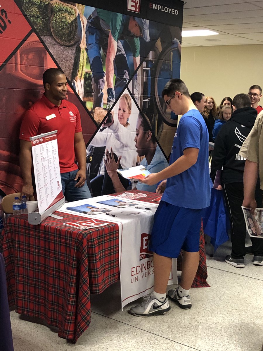 TCTCMarketingEd's tweet photo. Marketing Students discovering their “E” at our college/career fair.  @tctchome #capsnap Thanks to our guidance department for organizing this event! https://t.co/WrB18VWdTM
